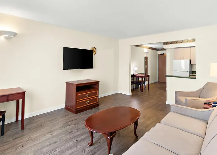 Guesthouse Inn & Suites Kelso/Longview
